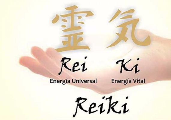 Reiki es una técnica de canalización y transmisión de energía vital a través de las manos que armoniza al ser humano a nivel físico, mental y emocional. Esa energía vital puede ser aplicada también a seres del reino animal, vegetal y mineral. Canalización significa que la energía es conducida a través de un canal y transmisión significa que esa energía se transmite, se transfiere, se pasa a otros o a uno mismo. 